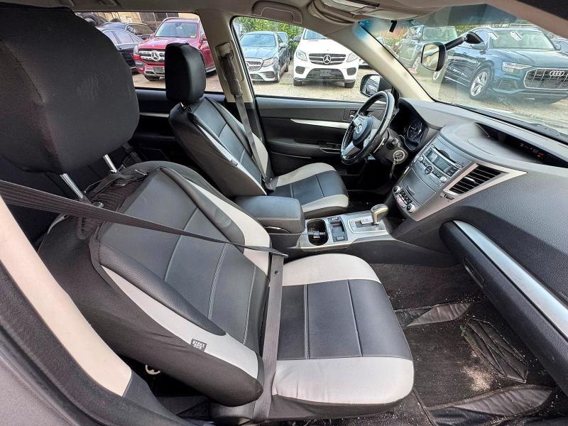 2011 Subaru Outback მანქანა იყიდება აუქციონზე, vin: 4S4BRBCC7B3374473, აუქციონის ნომერი: 68299646