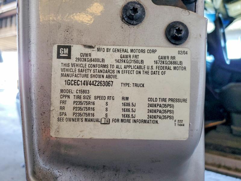 70112486 :رقم المزاد ، 1GCEC14V44Z263067 vin ، 2004 Chevrolet Silverado مزاد بيع