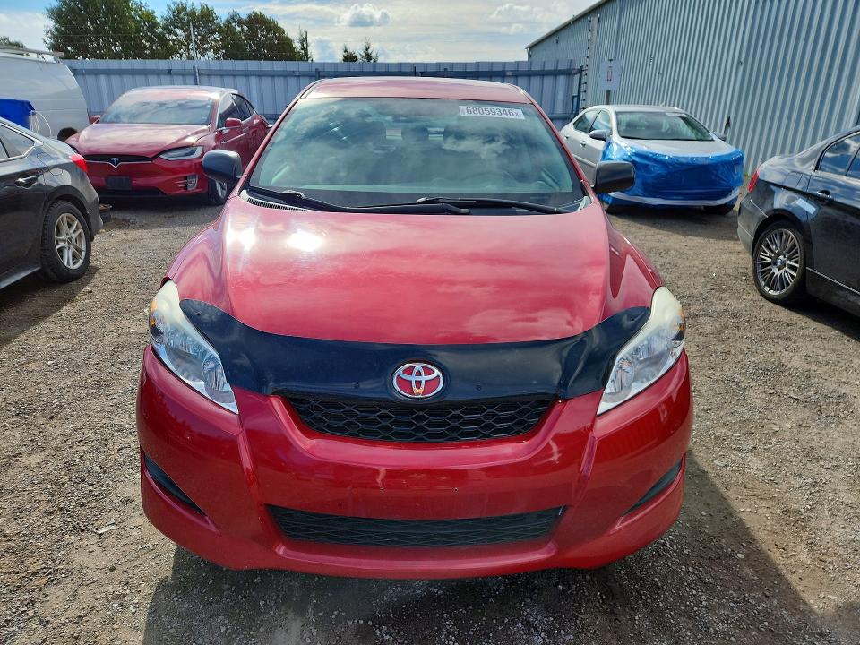 68059346 :رقم المزاد ، 2T1KU4EE4EC131373 vin ، 2014 Toyota Matrix مزاد بيع