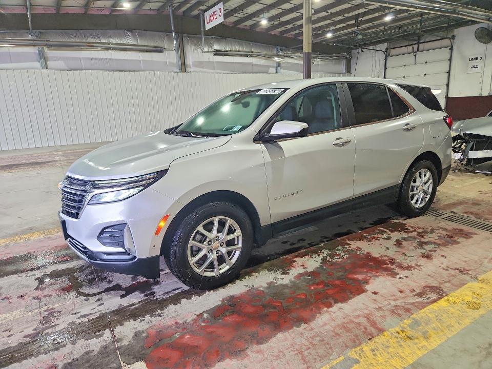 65045536 :رقم المزاد ، 3GNAXJEV9NL217297 vin ، 2022 Chevrolet Equinox مزاد بيع