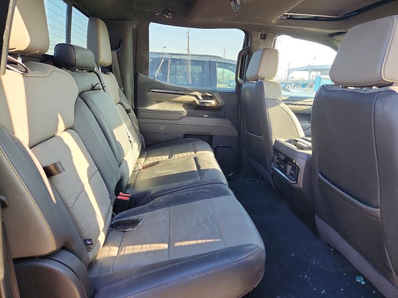 Auction sale of the 2022 Chevrolet Silverado, vin: 3GCUDHEL5NG658004, lot number: 70301516