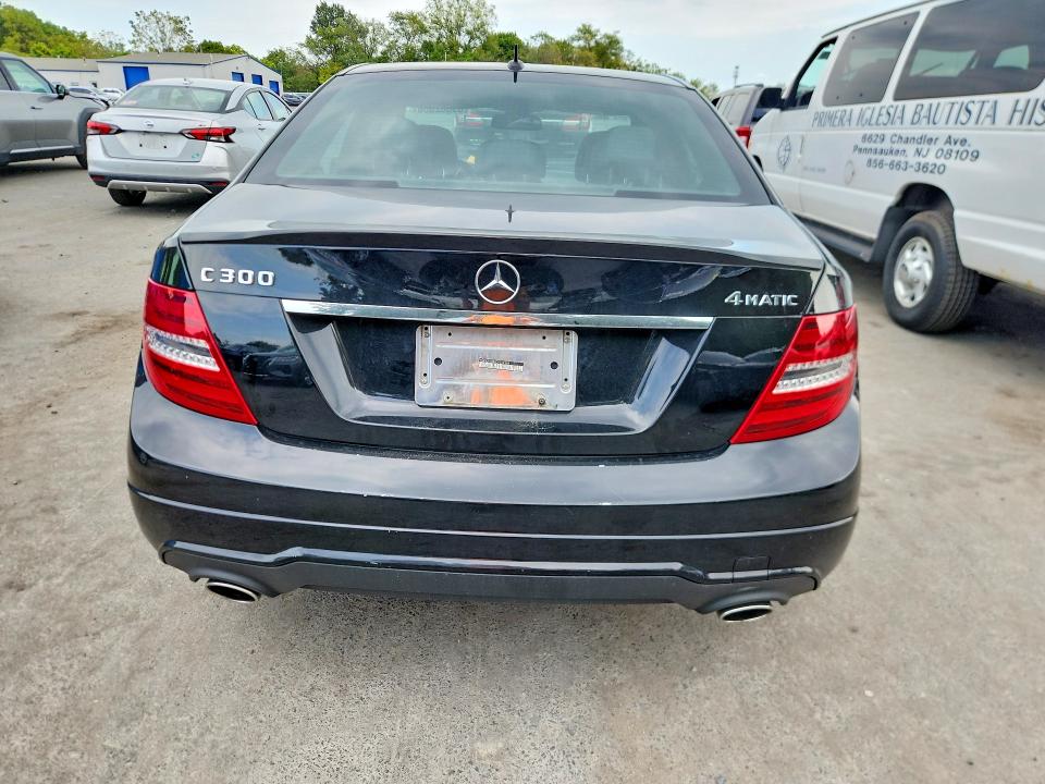 Продаж на аукціоні авто 2013 Mercedes-benz C, vin: WDDGF8ABXDR262384, номер лоту: 69302656