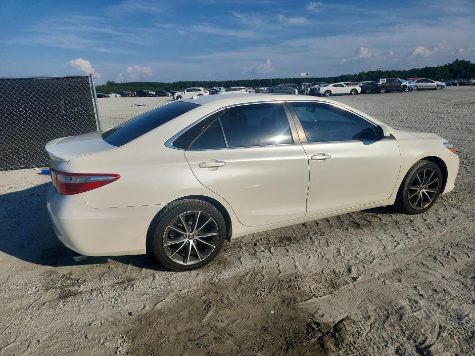 Aukcja sprzedaży 2015 Toyota Camry, vin: 4T1BF1FK1FU872531, numer aukcji: 67478186