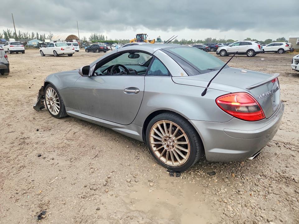 Продажа на аукционе авто 2009 Mercedes-benz Slk, vin: WDBWK54F09F216519, номер лота: 68005976