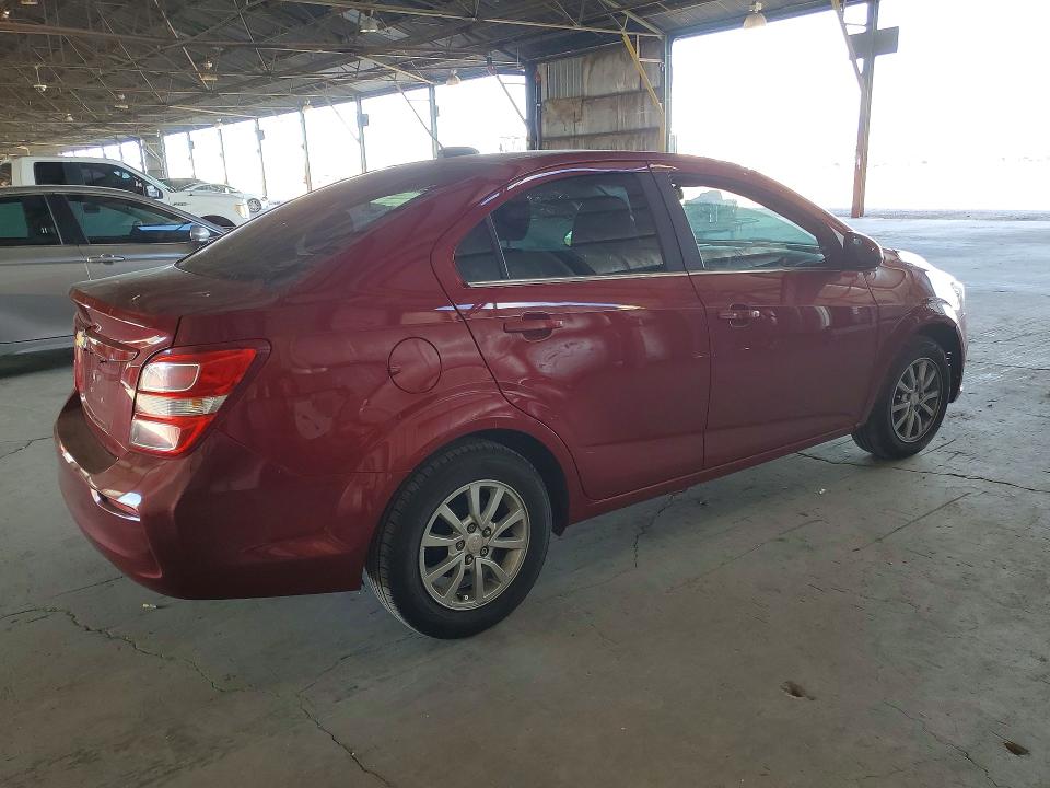 70196326 :رقم المزاد ، 1G1JD5SB8K4148535 vin ، 2019 Chevrolet Sonic مزاد بيع