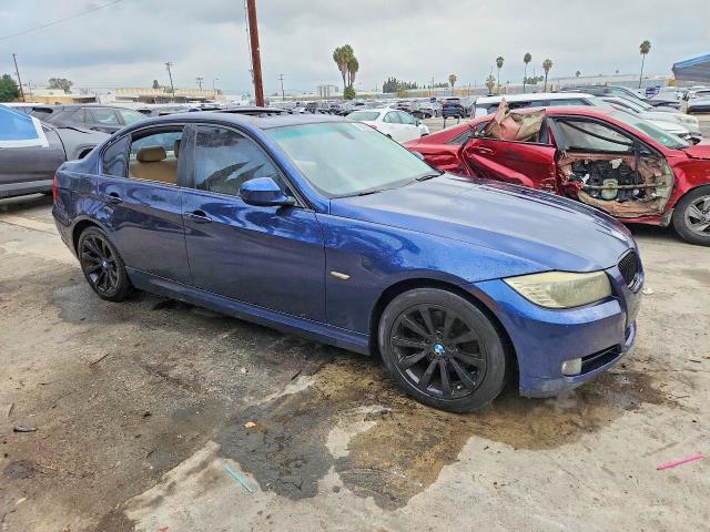 67381576 :رقم المزاد ، WBAPH5G52BNM71835 vin ، 2011 Bmw 328 مزاد بيع
