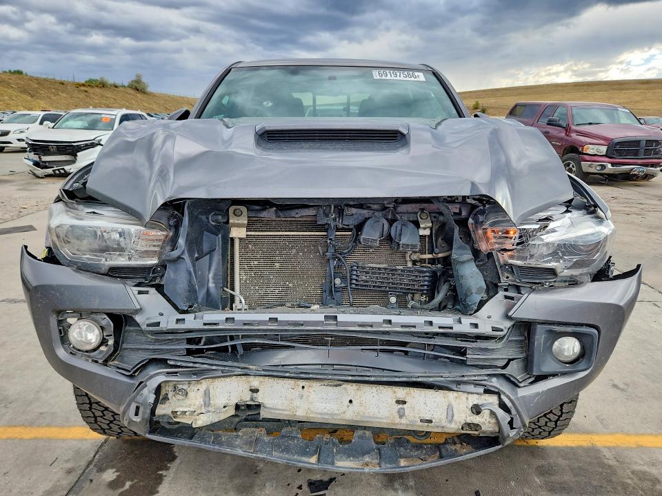 2016 Toyota Tacoma მანქანა იყიდება აუქციონზე, vin: 3TMCZ5AN7GM008209, აუქციონის ნომერი: 69197586