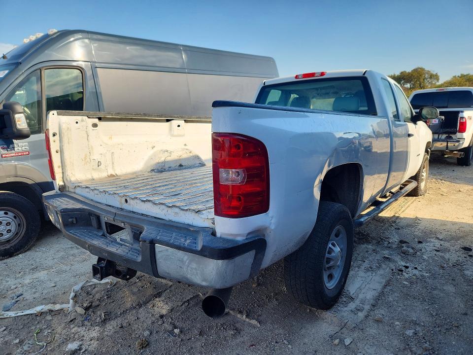69502176 :رقم المزاد ، 1GC2CVC81DZ382829 vin ، 2013 Chevrolet Silverado مزاد بيع