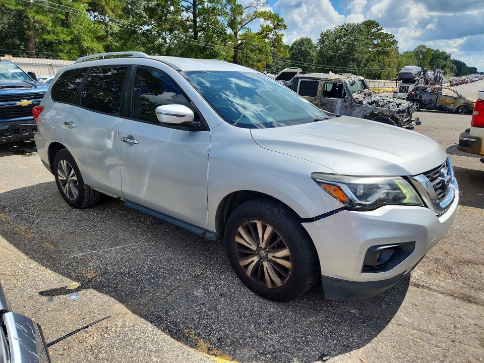 2017 Nissan Pathfinder მანქანა იყიდება აუქციონზე, vin: 5N1DR2MM2HC658487, აუქციონის ნომერი: 70732536