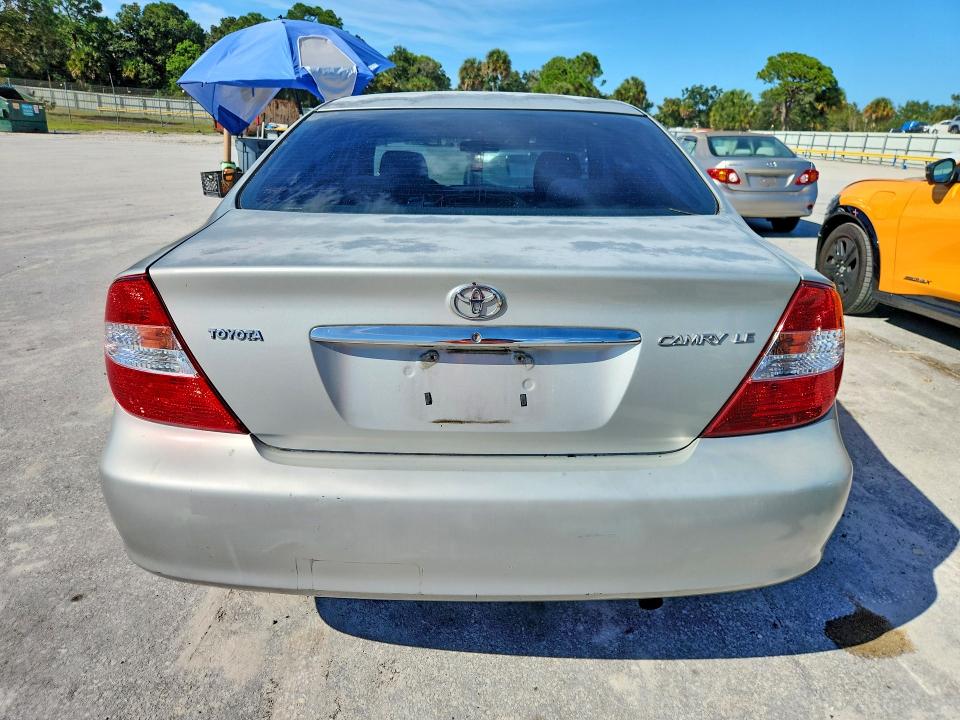 70773356 :رقم المزاد ، 4T1BE32K63U147765 vin ، 2003 Toyota Camry مزاد بيع