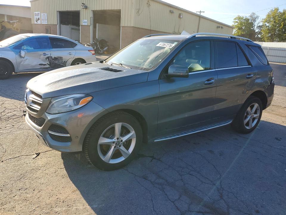67067276 :رقم المزاد ، 4JGDA5HB5JB085498 vin ، 2018 Mercedes-benz Gle مزاد بيع