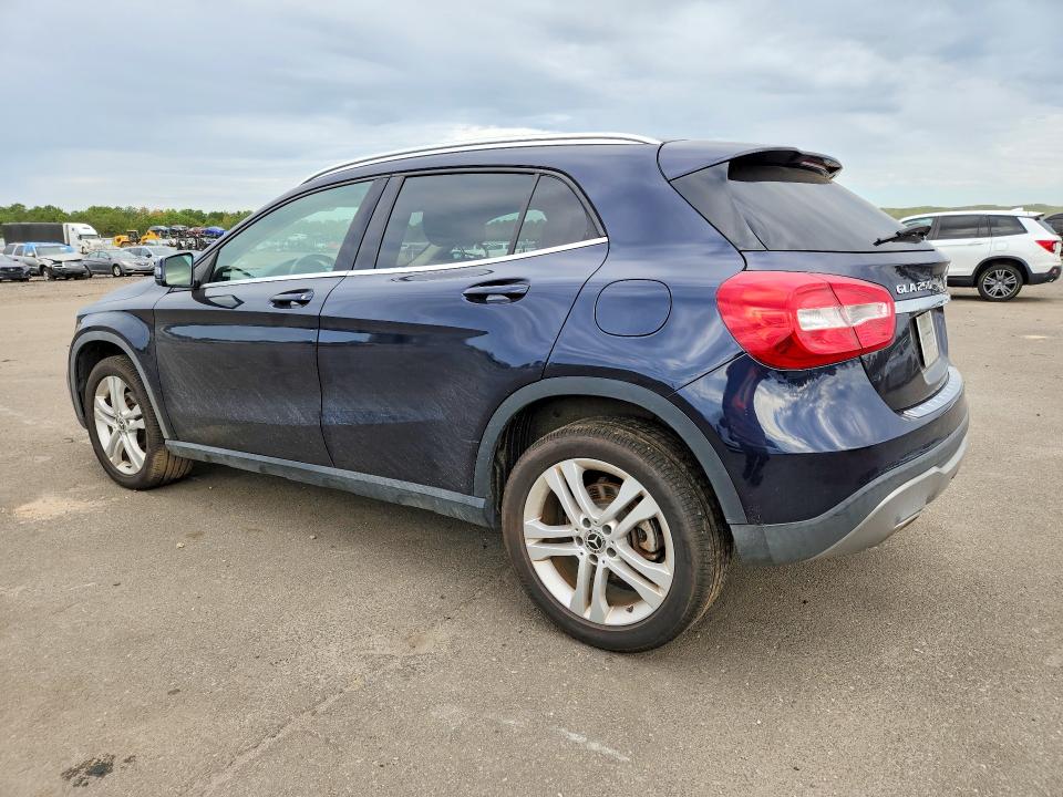 68979146 :رقم المزاد ، WDCTG4GBXJJ459937 vin ، 2018 Mercedes-benz Gla مزاد بيع