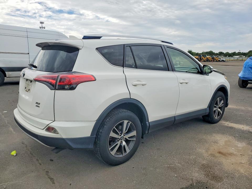 Aukcja sprzedaży 2016 Toyota Rav4, vin: JTMRFREV9GJ077842, numer aukcji: 68693846