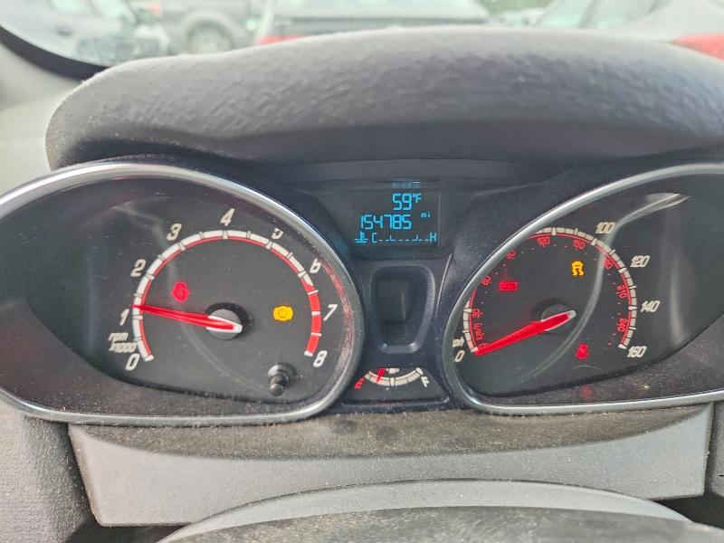 69678536 :رقم المزاد ، 3FADP4GX2FM100412 vin ، 2015 Ford Fiesta مزاد بيع