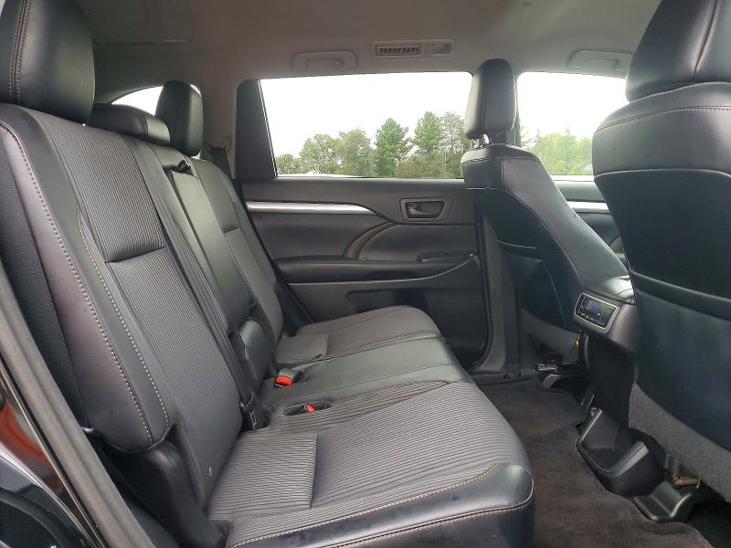 Продажа на аукционе авто 2016 Toyota Highlander, vin: 5TDBKRFH9GS342011, номер лота: 70215616