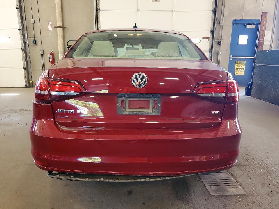 68219186 :رقم المزاد ، 3VWDB7AJ0JM224019 vin ، 2018 Volkswagen Jetta مزاد بيع