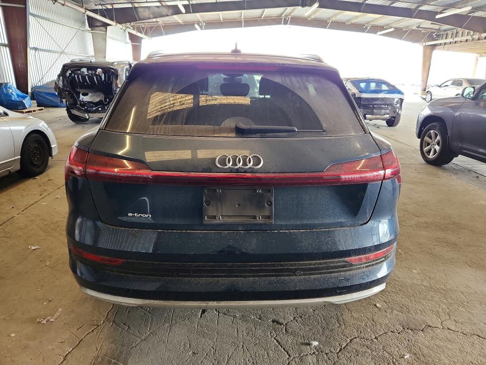 Aukcja sprzedaży 2019 Audi E-tron, vin: WA1LABGEXKB011533, numer aukcji: 67180336