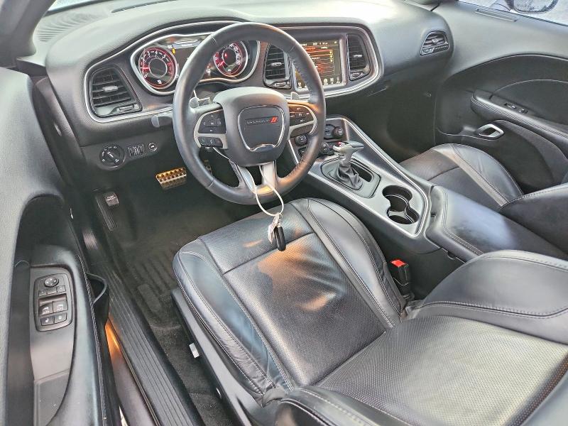 69353276 :رقم المزاد ، 2C3CDZBT5FH910779 vin ، 2015 Dodge Challenger مزاد بيع