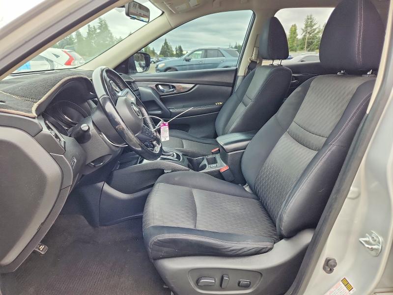Продажа на аукционе авто 2017 Nissan Rogue, vin: JN8AT2MT5HW392059, номер лота: 70710016