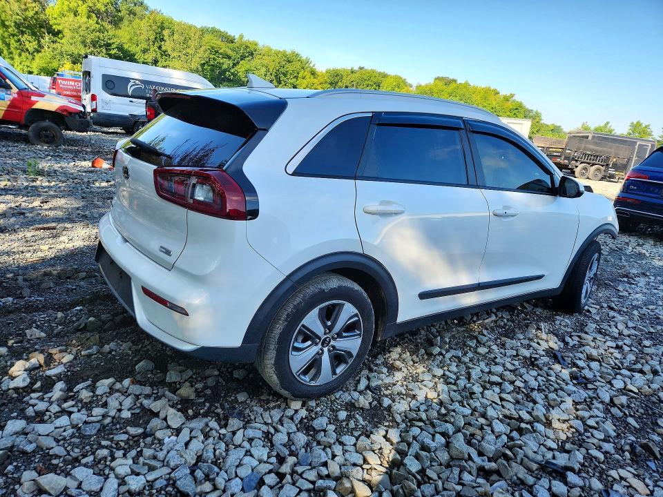 2019 Kia Niro მანქანა იყიდება აუქციონზე, vin: KNDCB3LC3K5315556, აუქციონის ნომერი: 67426956