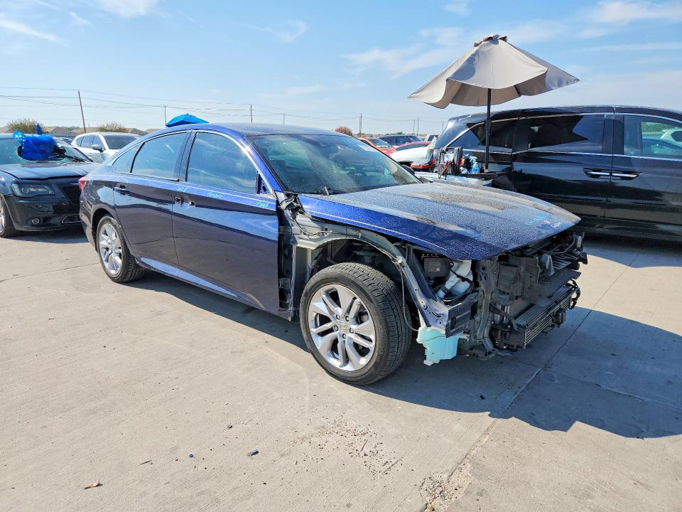 70073106 :رقم المزاد ، 1HGCV1F1XKA011980 vin ، 2019 Honda Accord مزاد بيع