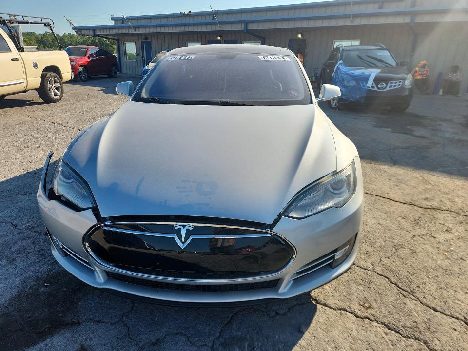 Aukcja sprzedaży 2013 Tesla Model 3, vin: 5YJSA1CN6DFP18159, numer aukcji: 67110486