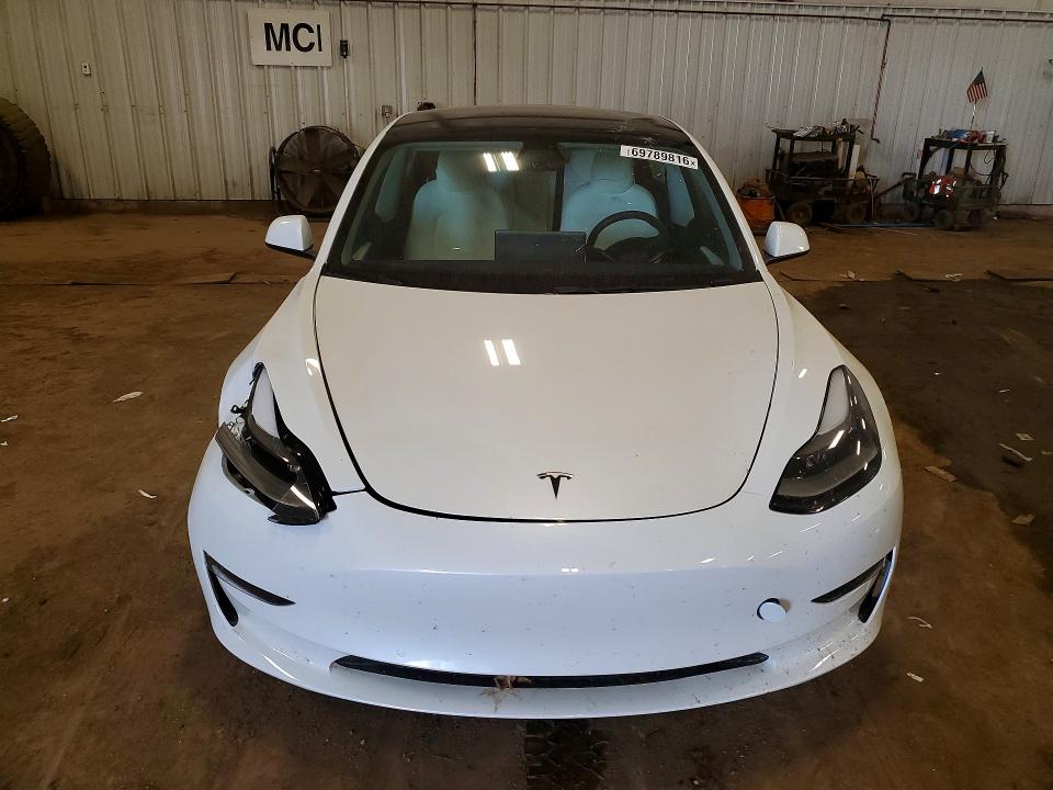 69789816 :رقم المزاد ، 5YJ3E1EBXMF091994 vin ، 2021 Tesla Model 3 مزاد بيع
