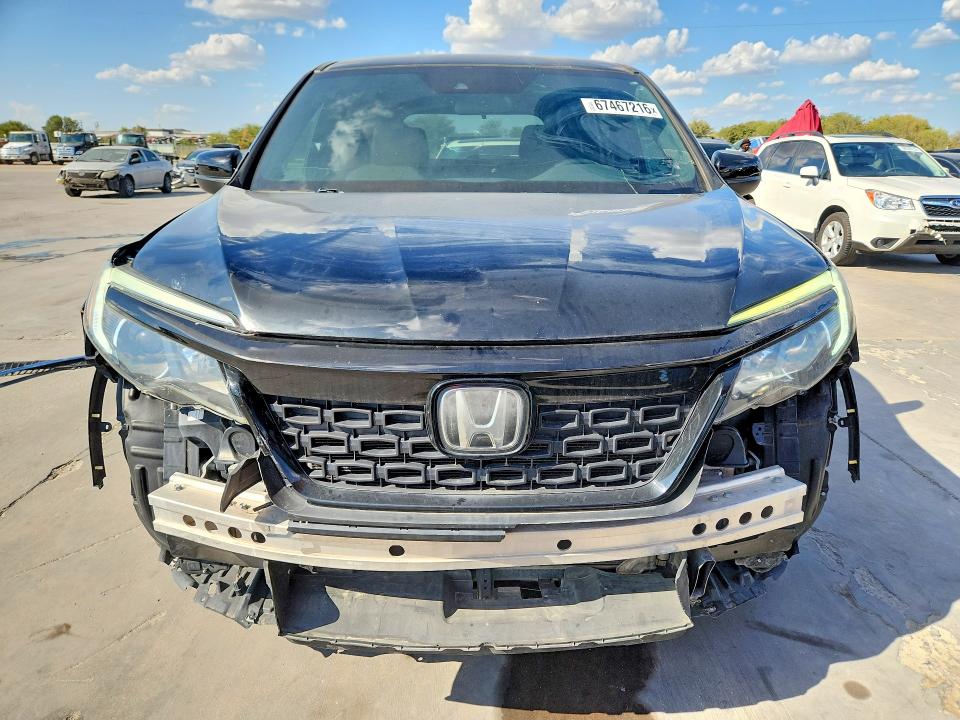 Продаж на аукціоні авто 2019 Honda Passport, vin: 5FNYF7H25KB008597, номер лоту: 67467216
