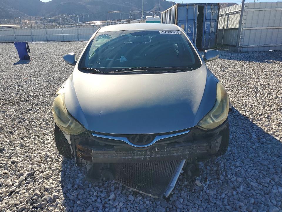 67502636 :رقم المزاد ، KMHDH4AE7FU291699 vin ، 2015 Hyundai Elantra مزاد بيع
