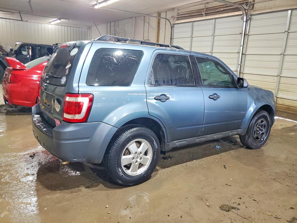 68617046 :رقم المزاد ، 1FMCU0C7XCKC60064 vin ، 2012 Ford Escape مزاد بيع