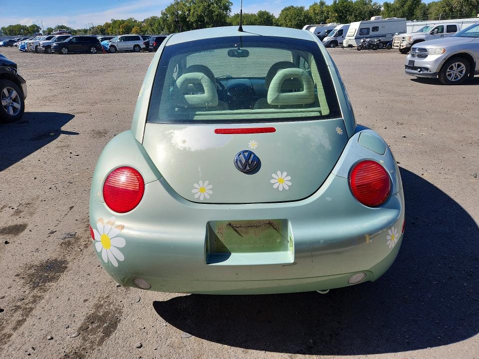 Продаж на аукціоні авто 2001 Volkswagen New Beetle, vin: 3VWCB21C41M470555, номер лоту: 69918466