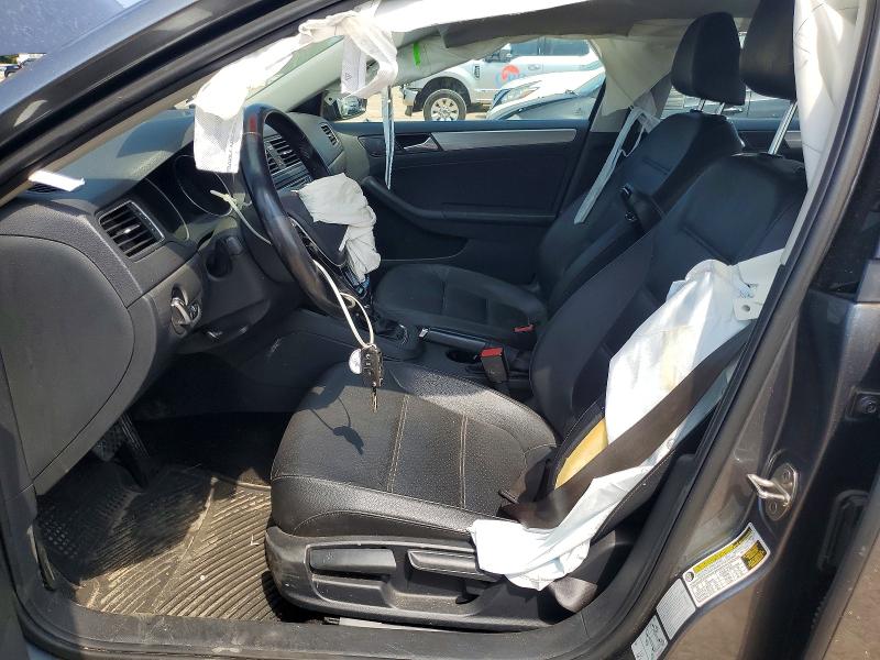 69062636 :رقم المزاد ، 3VWDB7AJ3HM272463 vin ، 2017 Volkswagen Jetta مزاد بيع