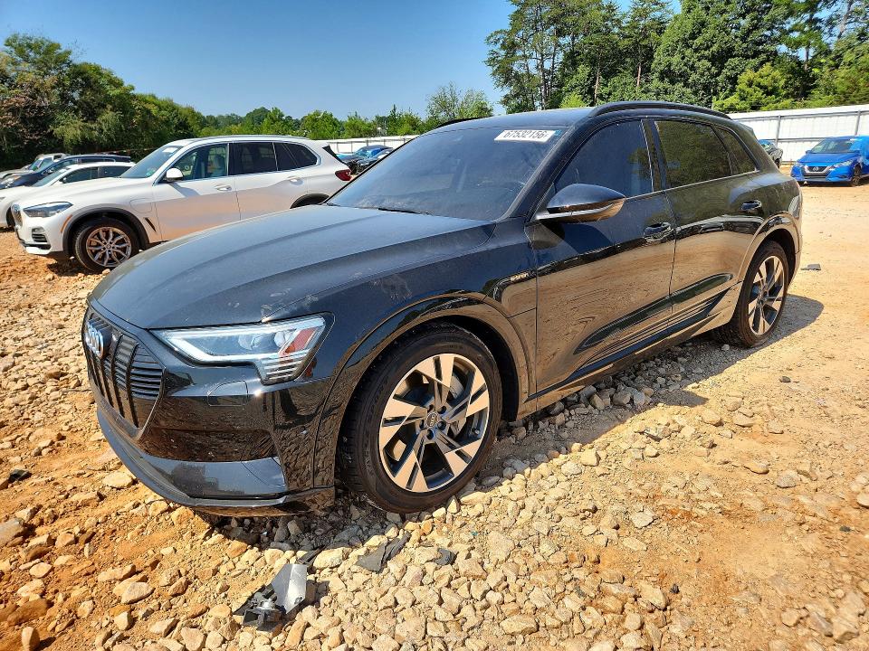 2021 Audi E-tron მანქანა იყიდება აუქციონზე, vin: WA1AAAGE4MB008891, აუქციონის ნომერი: 67532156