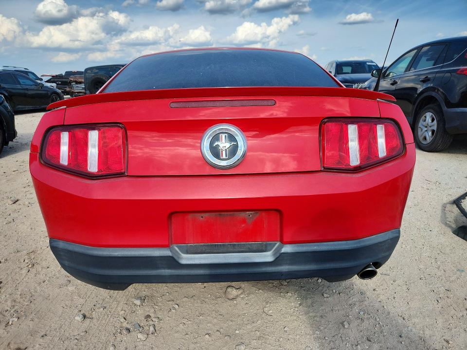 2010 Ford Mustang მანქანა იყიდება აუქციონზე, vin: 1ZVBP8AN0A5120685, აუქციონის ნომერი: 67707506