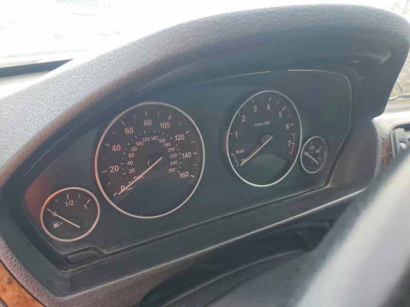 2014 Bmw 328 მანქანა იყიდება აუქციონზე, vin: WBA3A5C57EP602002, აუქციონის ნომერი: 68851476