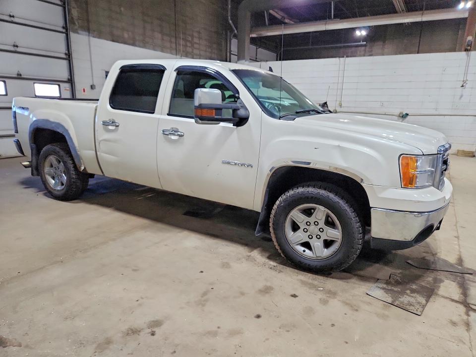 67718996 :رقم المزاد ، 3GTP2WE37BG218109 vin ، 2011 Gmc Sierra مزاد بيع