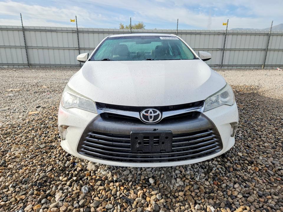 Продажа на аукционе авто 2016 Toyota Camry, vin: 4T4BF1FK5GR557304, номер лота: 69035306