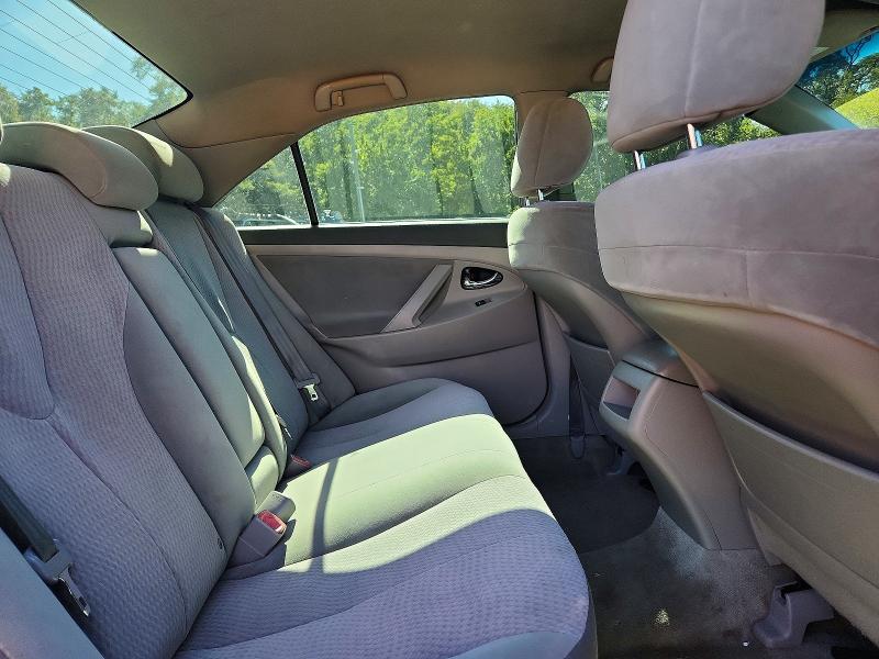 69201856 :رقم المزاد ، 4T1BF3EK4AU022074 vin ، 2010 Toyota Camry مزاد بيع