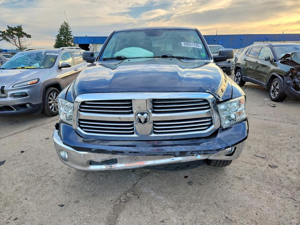 68651726 :رقم المزاد ، 1C6RR7GT2JS312386 vin ، 2018 Ram 1500 مزاد بيع