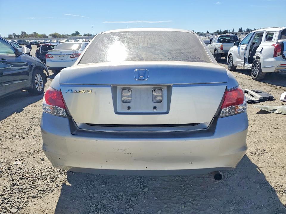 69454586 :رقم المزاد ، 1HGCP2F38AA073555 vin ، 2010 Honda Accord مزاد بيع