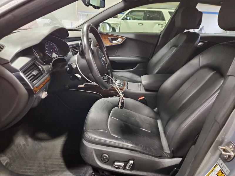 2016 Audi A7 მანქანა იყიდება აუქციონზე, vin: WAUWGAFC9GN173815, აუქციონის ნომერი: 70258596