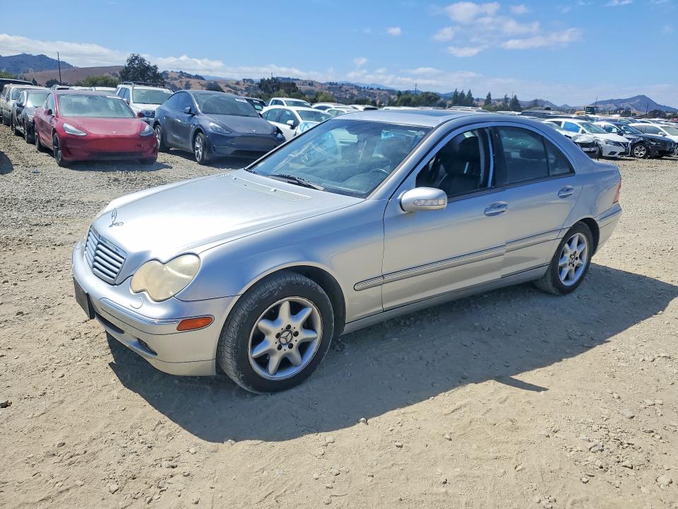 Auction sale of the 2003 Mercedes-benz C, vin: WDBRF61J23E011751, lot number: 67514166