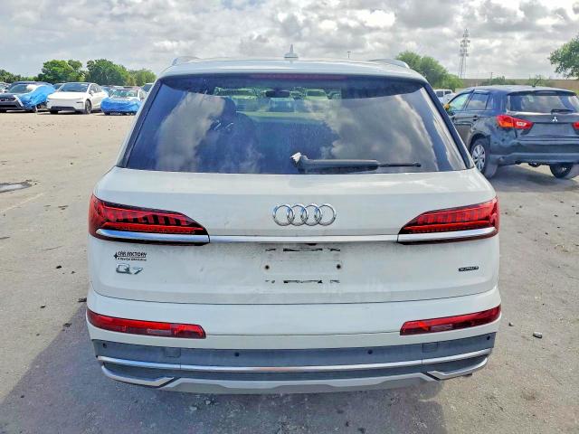 Продаж на аукціоні авто 2021 Audi Q7, vin: WA1LXAF7XMD014161, номер лоту: 67792676
