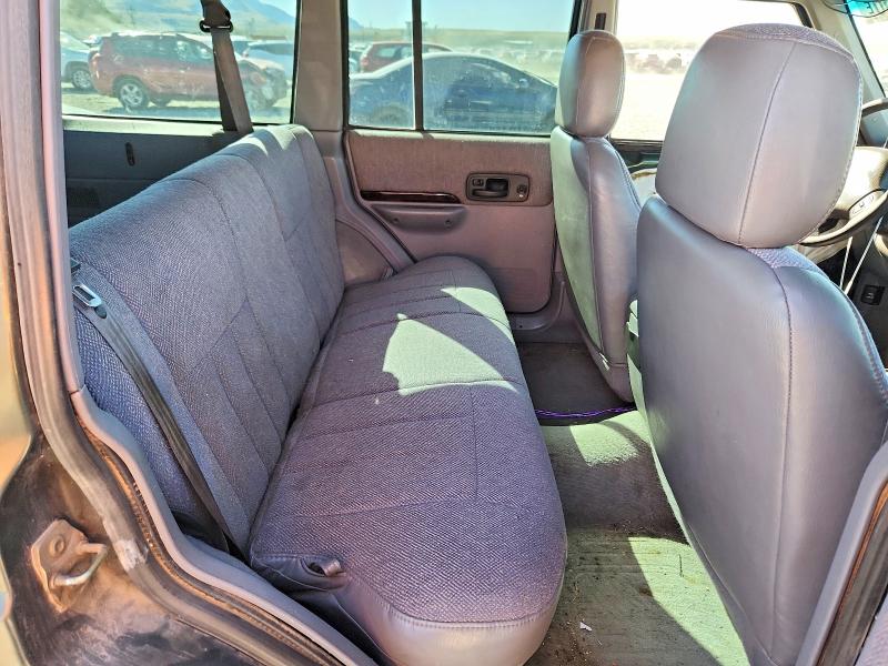 68152656 :رقم المزاد ، 1J4FJ78S8VL588638 vin ، 1997 Jeep Cherokee مزاد بيع