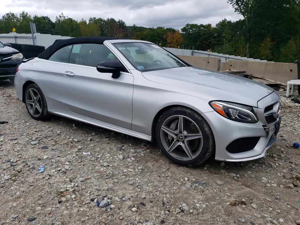 68851936 :رقم المزاد ، WDDWK4KB6JF735435 vin ، 2018 Mercedes-benz C مزاد بيع