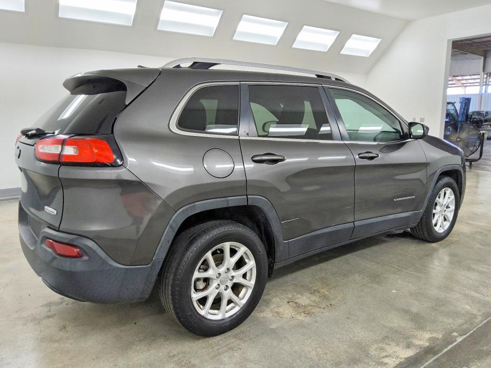 Продаж на аукціоні авто 2018 Jeep Cherokee, vin: 1C4PJLLB5JD583735, номер лоту: 67129386