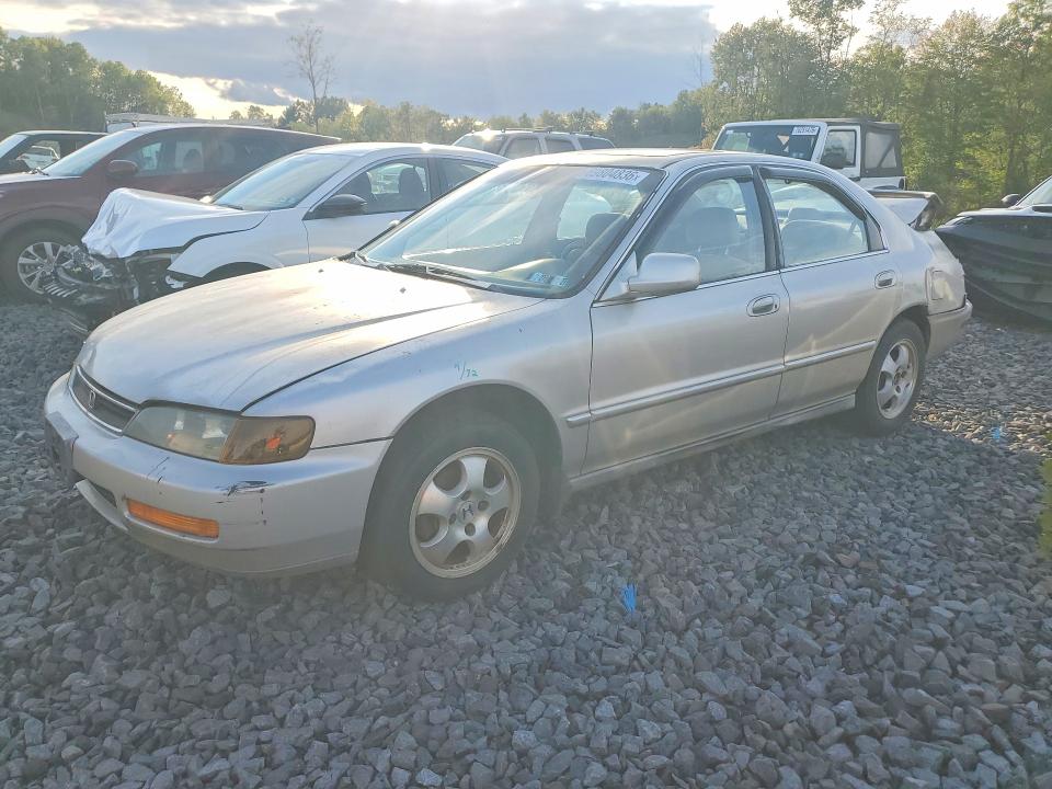 Продажа на аукционе авто 1997 Honda Accord, vin: 1HGCD5600VA049286, номер лота: 69804836