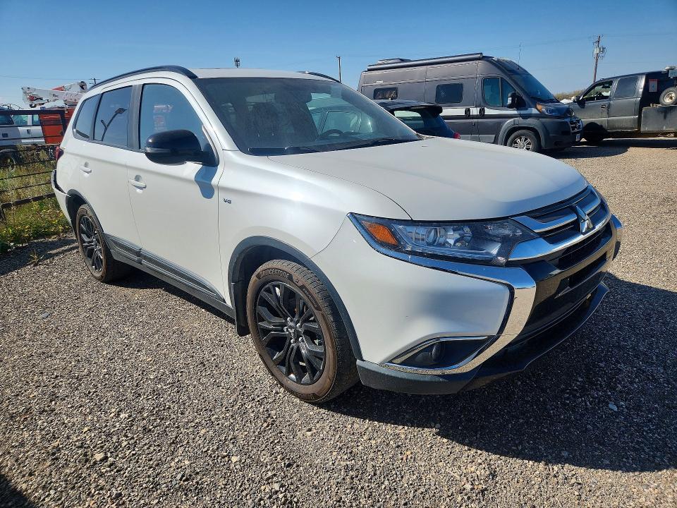 Продаж на аукціоні авто 2018 Mitsubishi Outlander, vin: JA4JZ3AX3JZ604303, номер лоту: 67825506