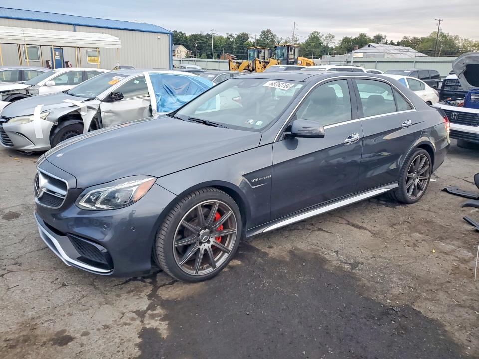 68782766 :رقم المزاد ، WDDHF7GB8FB126661 vin ، 2015 Mercedes-benz E مزاد بيع