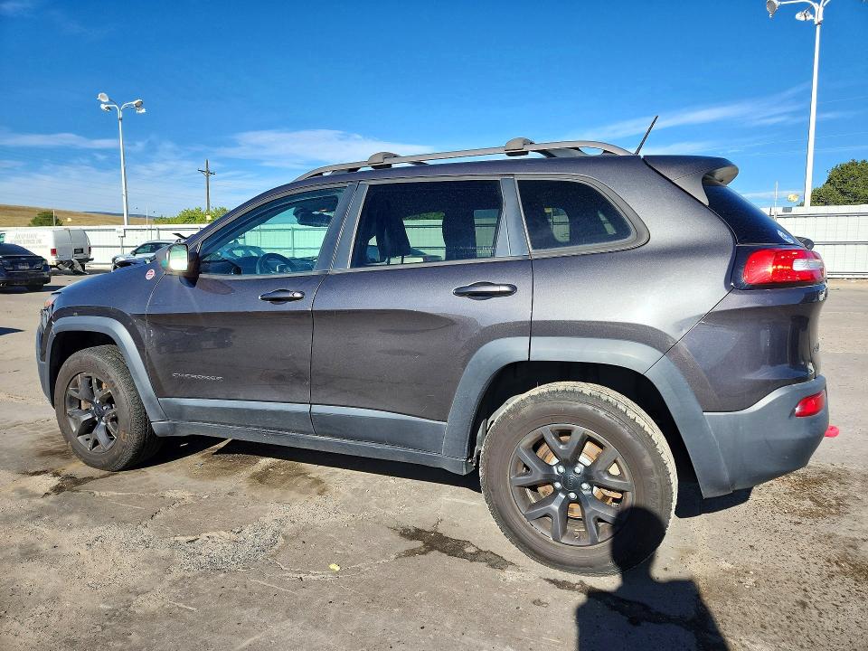 Продажа на аукционе авто 2015 Jeep Cherokee, vin: 1C4PJMBSXFW698818, номер лота: 68896816